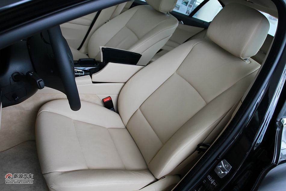 宝马523Li领先型