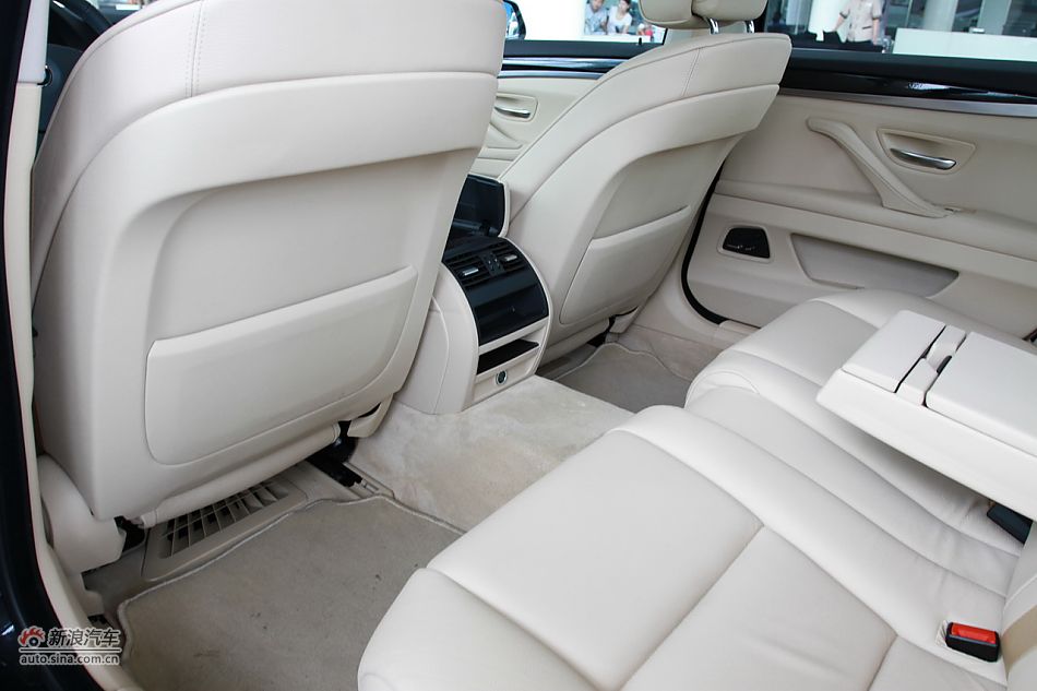 宝马523Li领先型