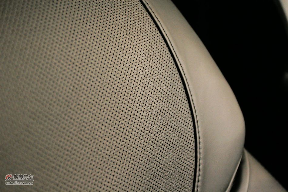 2011款宝马535Li行政型内饰图片