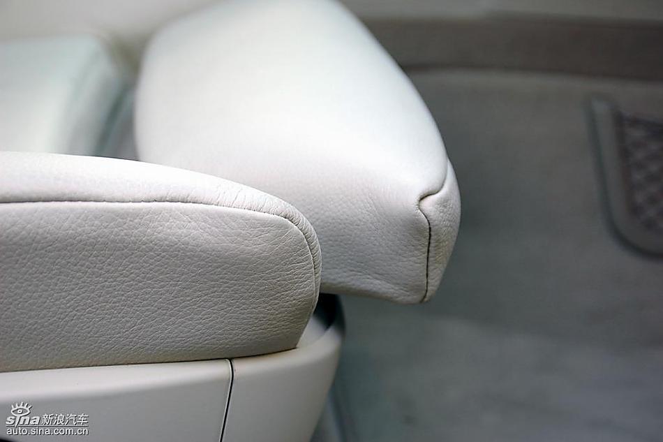 宝马新530Li内饰