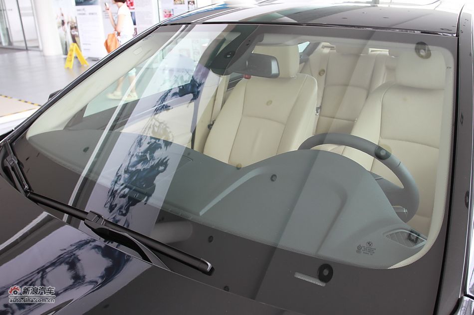 宝马523Li领先型