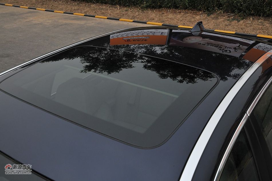 2011款535Li外观细节