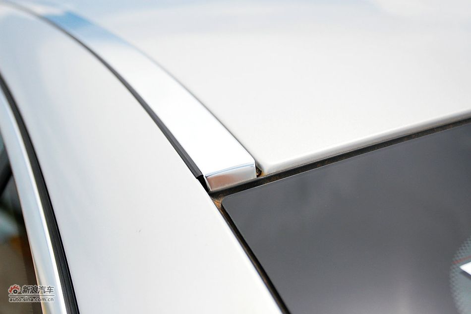 2011款宝马535Li行政型外观图片