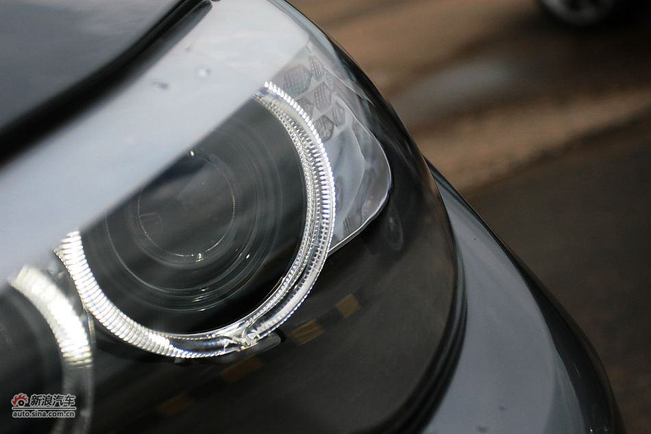 2011款宝马535Li行政型外观图片