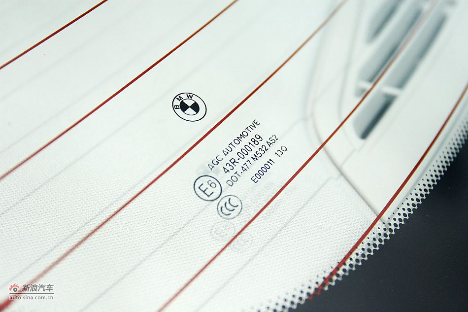 2011款宝马528Li豪华型外观图片