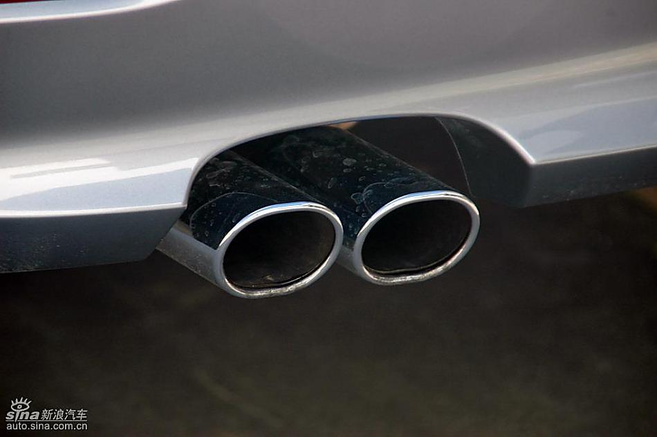宝马新530Li外观细节