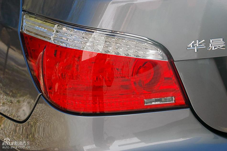 宝马新530Li外观细节