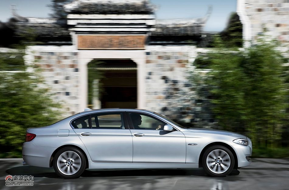 011款宝马535Li外观