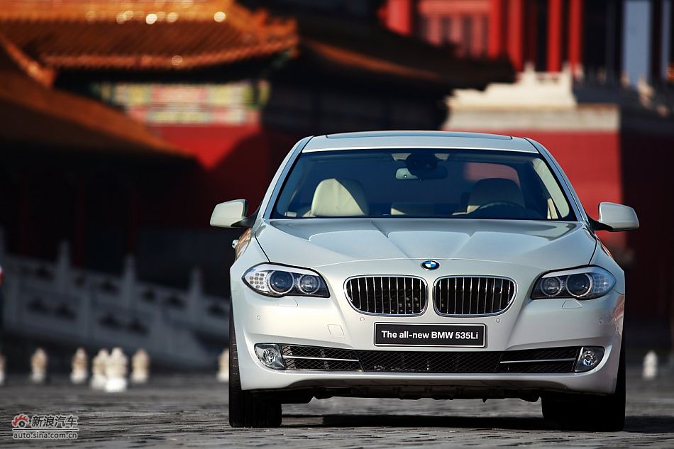 011款宝马535Li外观