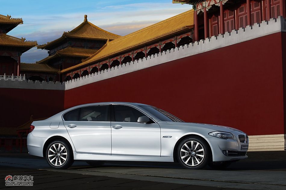 011款宝马535Li外观
