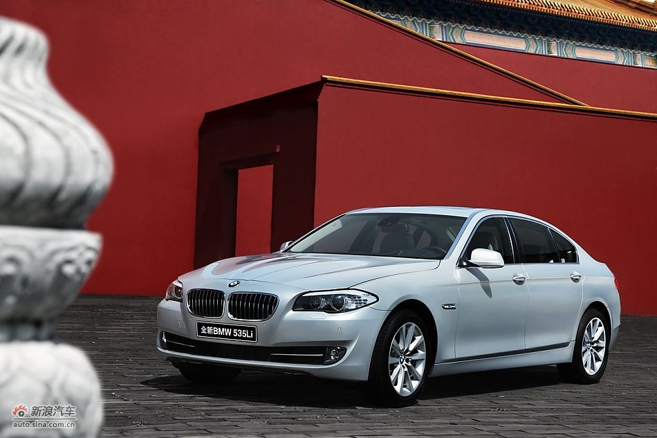 011款宝马535Li外观