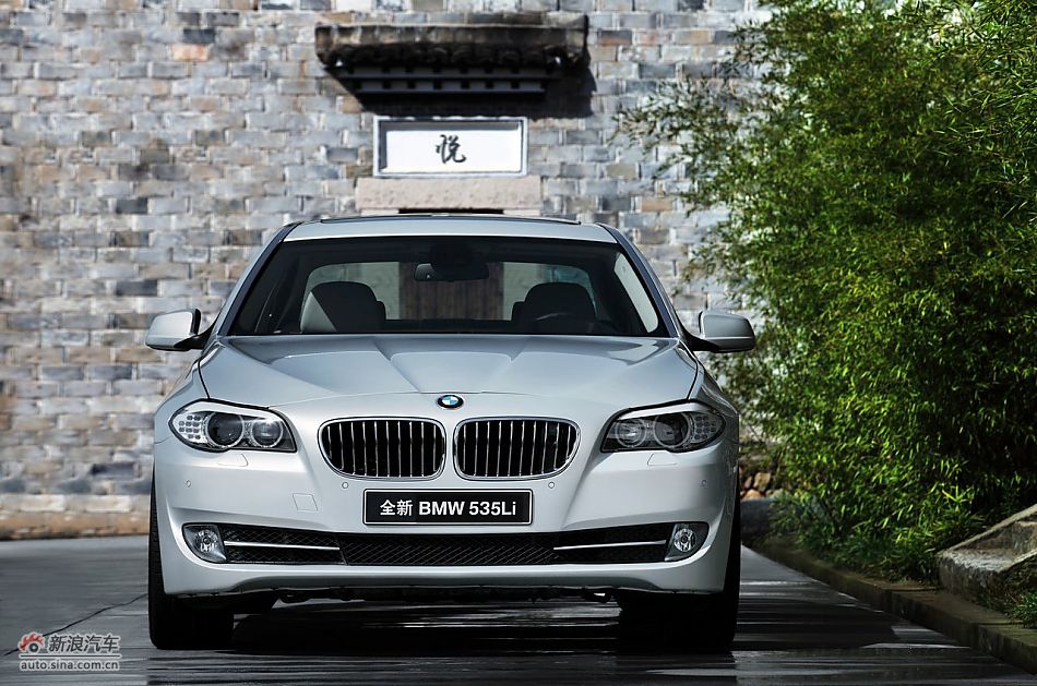 011款宝马535Li外观