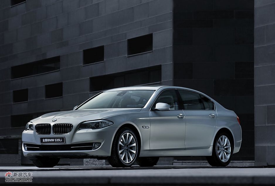 011款宝马535Li外观