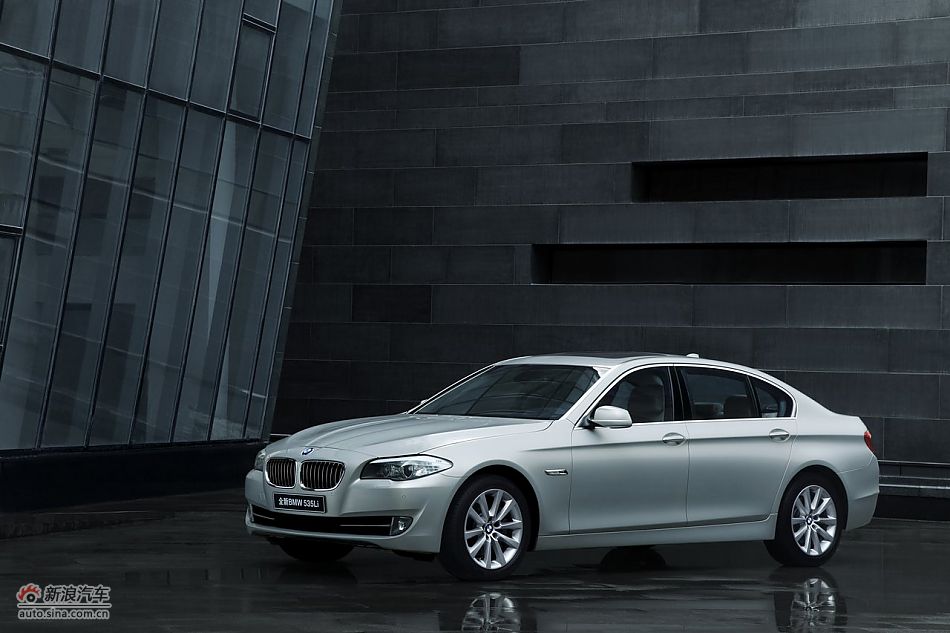 011款宝马535Li外观