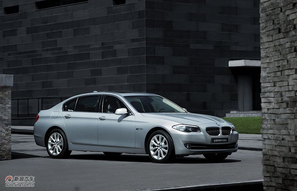 011款宝马535Li外观