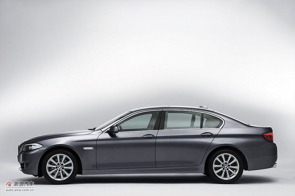 2011款宝马528Li外观