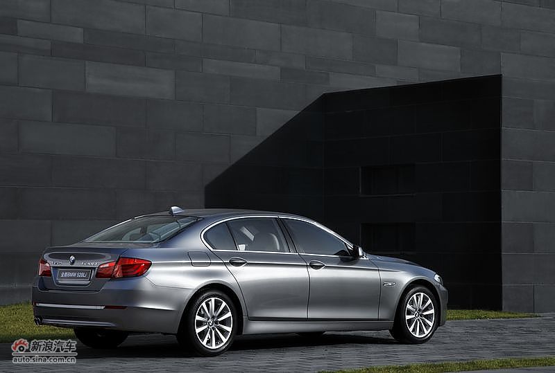 2011款BMW528Li