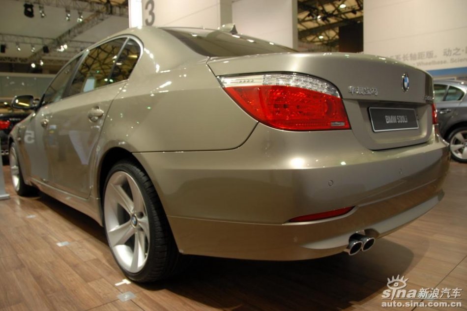 宝马530Li