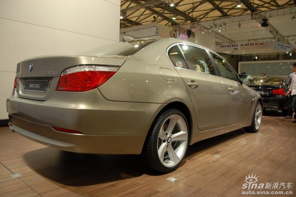宝马530Li