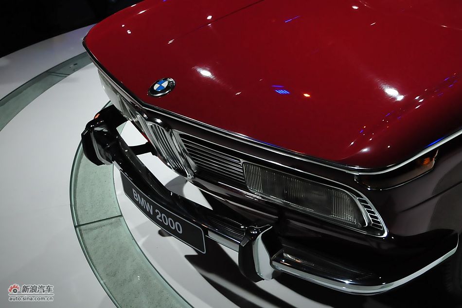 宝马2000