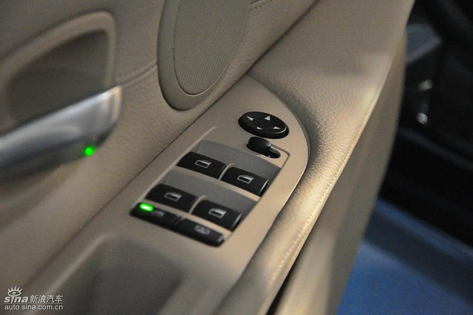 宝马520li领先型上市现场图