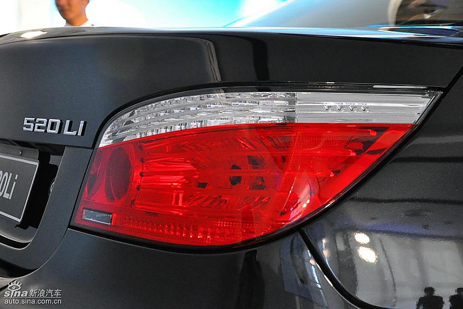 宝马520li领先型上市现场图