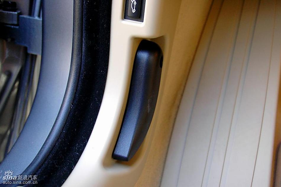 宝马新530Li内饰