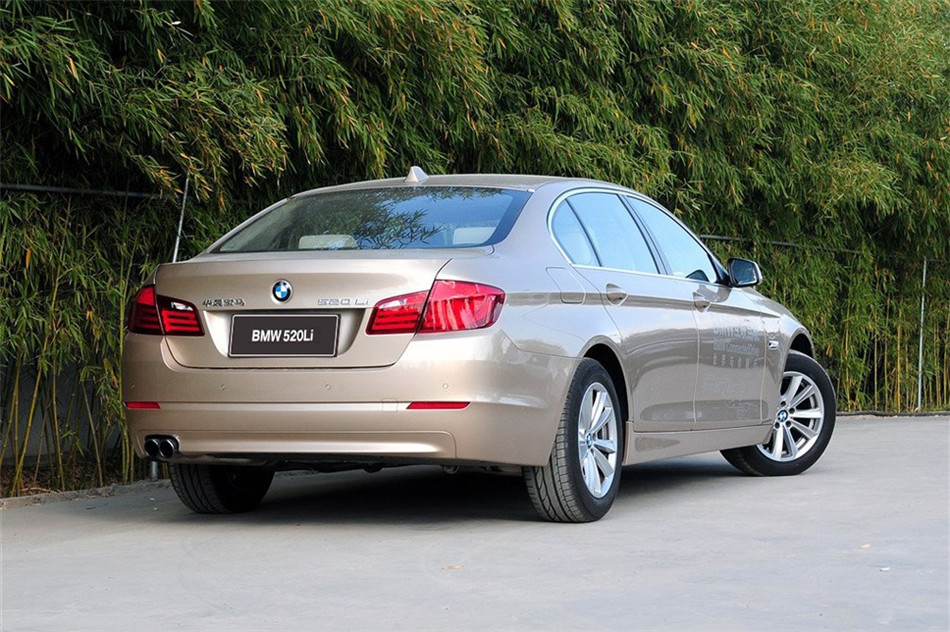 5ϵ 2013 2.0T AT 520Li  