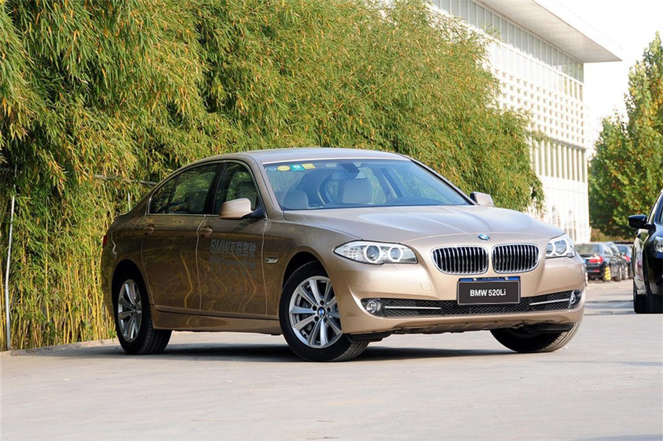 5ϵ 2013 2.0T AT 520Li  