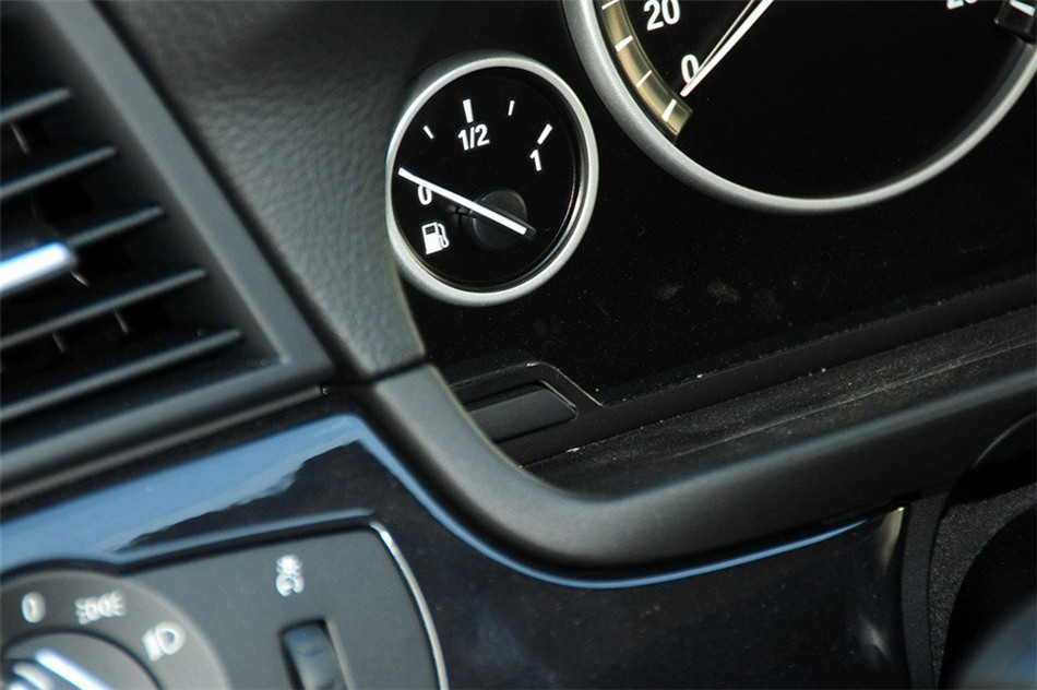 宝马5系 2013款 2.0T AT 520Li 典雅型 