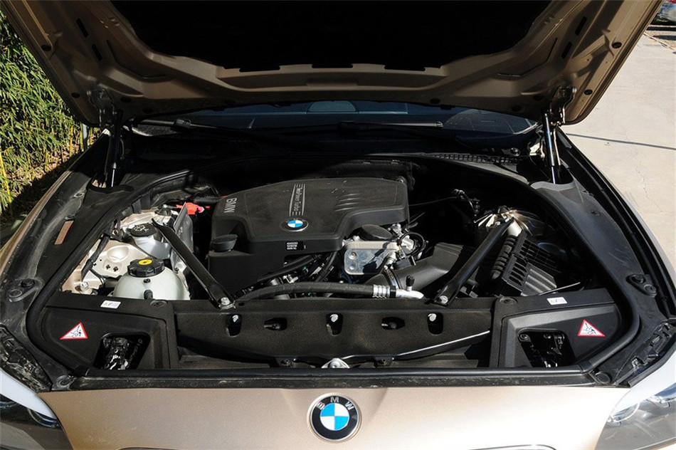 宝马5系 2013款 2.0T AT 520Li 典雅型 