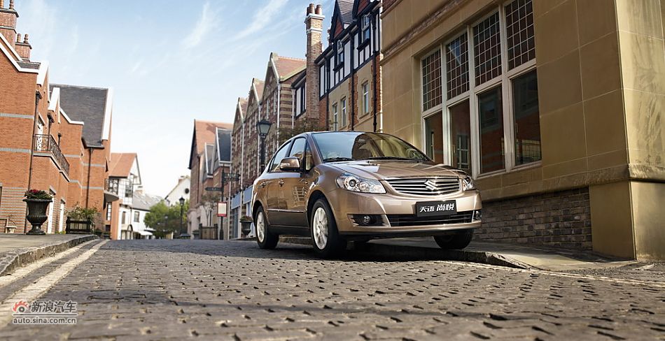 2011款铃木天语SX4尚悦