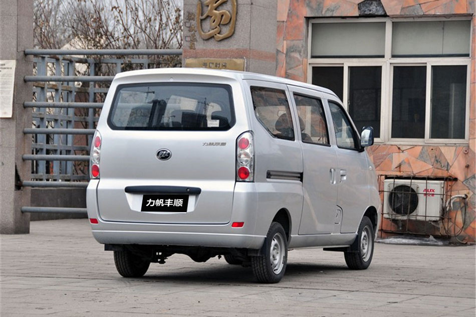 2011款丰顺 1.0L舒适型LF465Q5