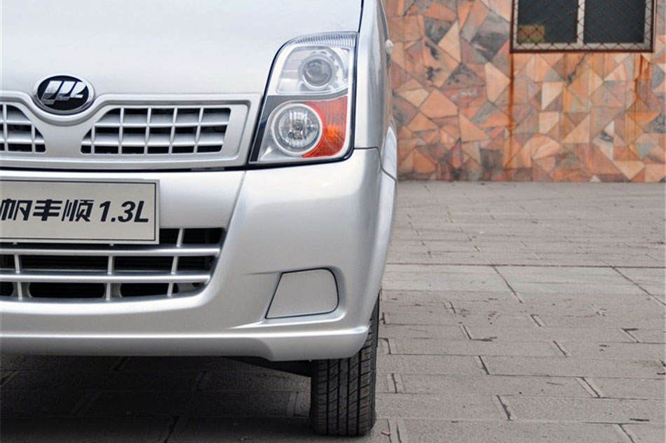 2011款丰顺 1.0L舒适型LF465Q5