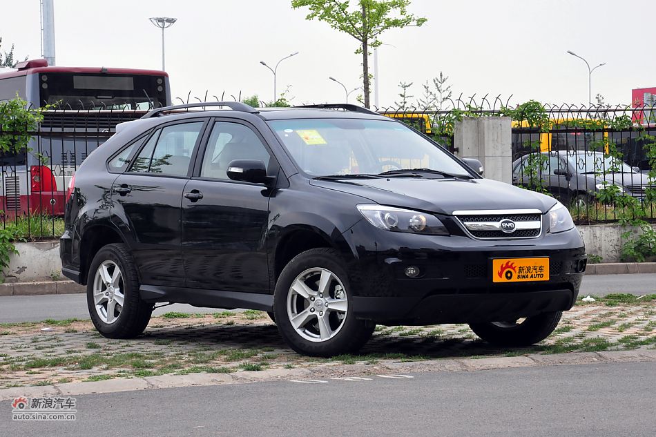 2011款比亚迪S6高清到店实拍