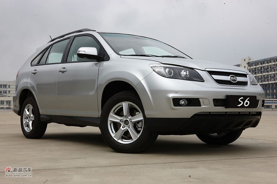 2011款比亚迪S6