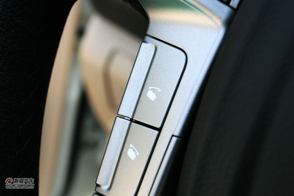 比亚迪S6内饰功能