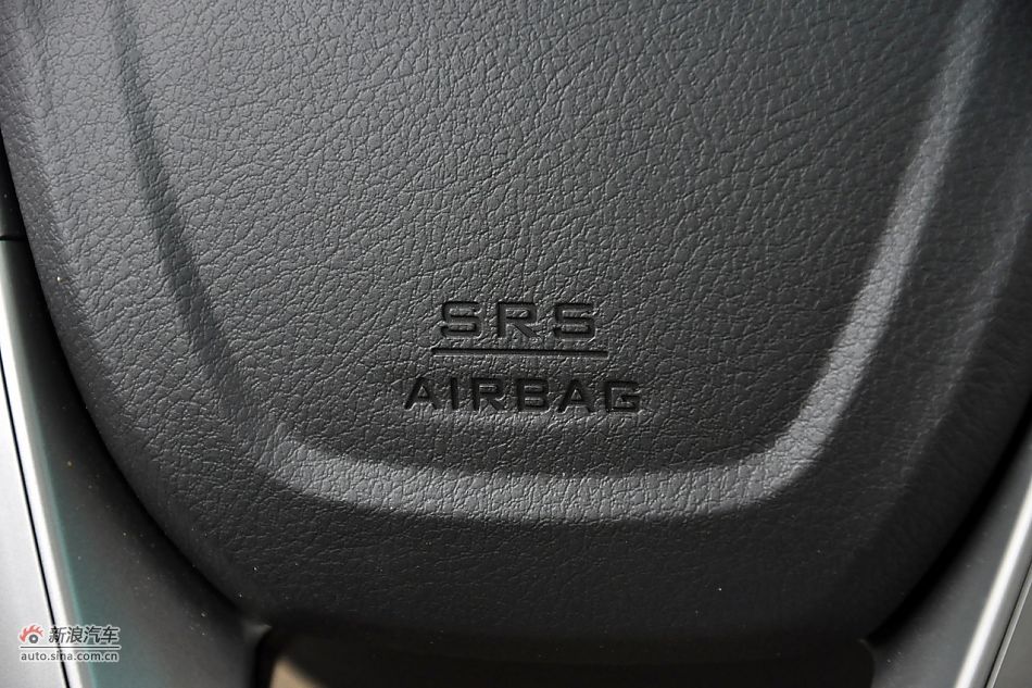 2011款比亚迪S6高清到店实拍