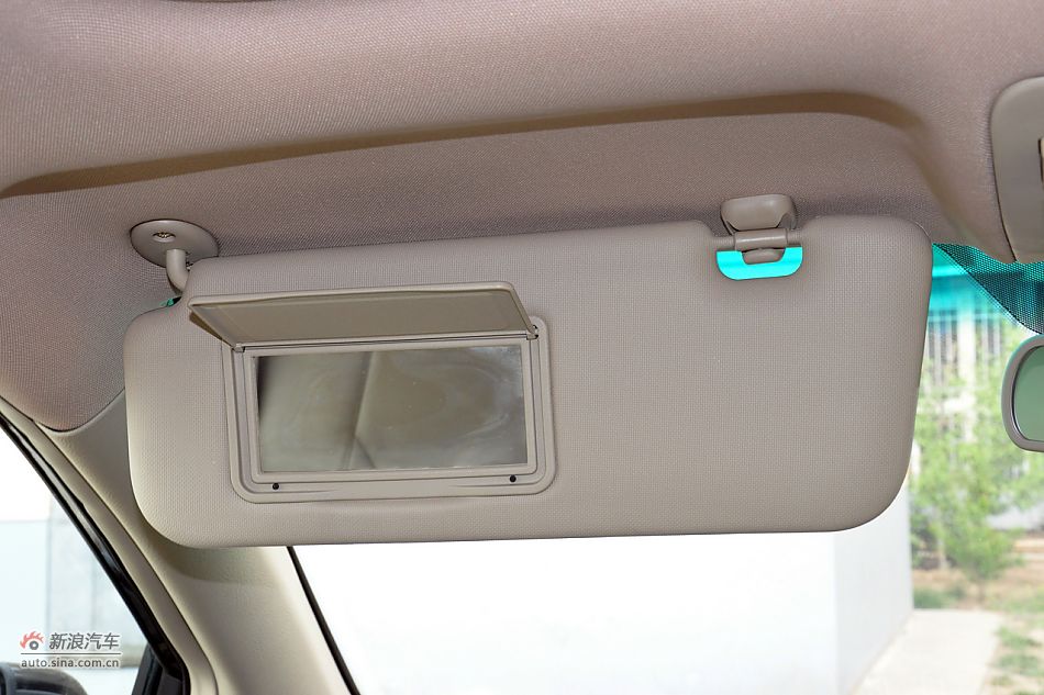 2011款比亚迪S6高清到店实拍