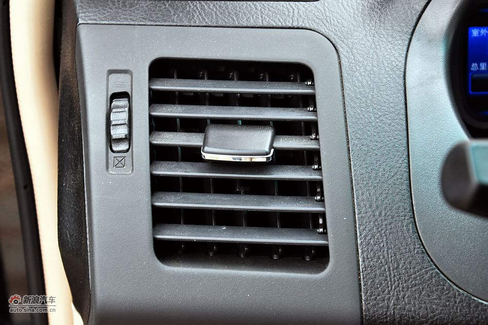 2011款比亚迪S6高清到店实拍