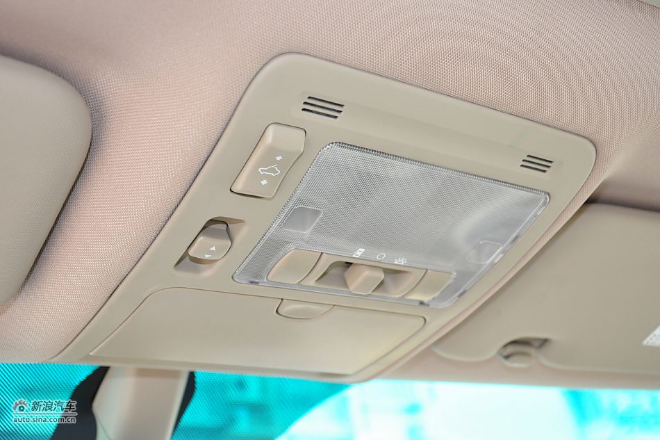 2011款比亚迪S6高清到店实拍