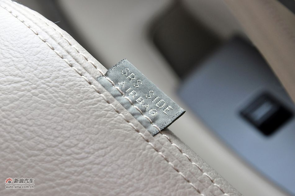 2011款比亚迪S6高清到店实拍