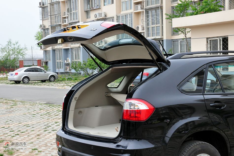 2011款比亚迪S6高清到店实拍