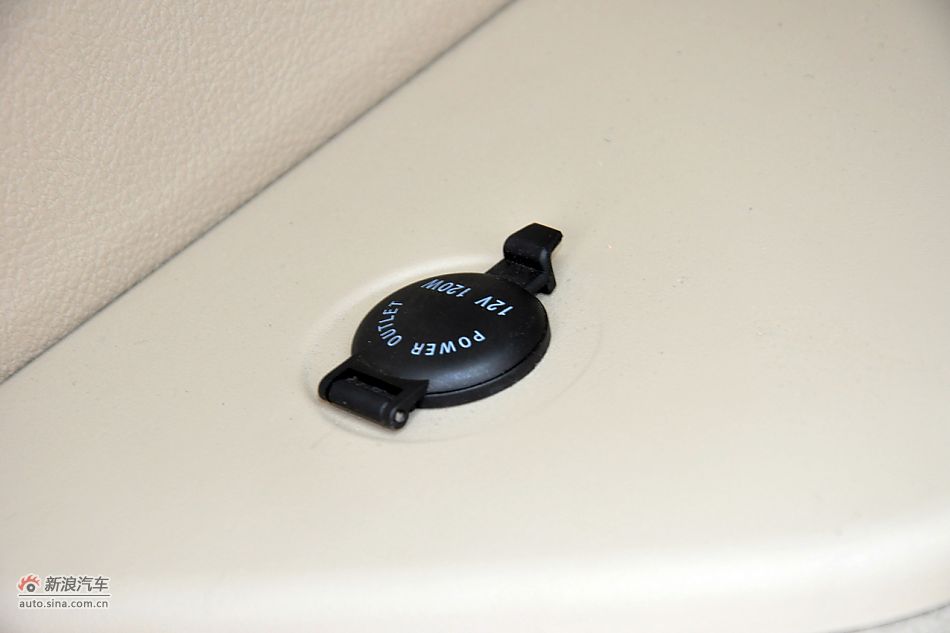 2011款比亚迪S6高清到店实拍