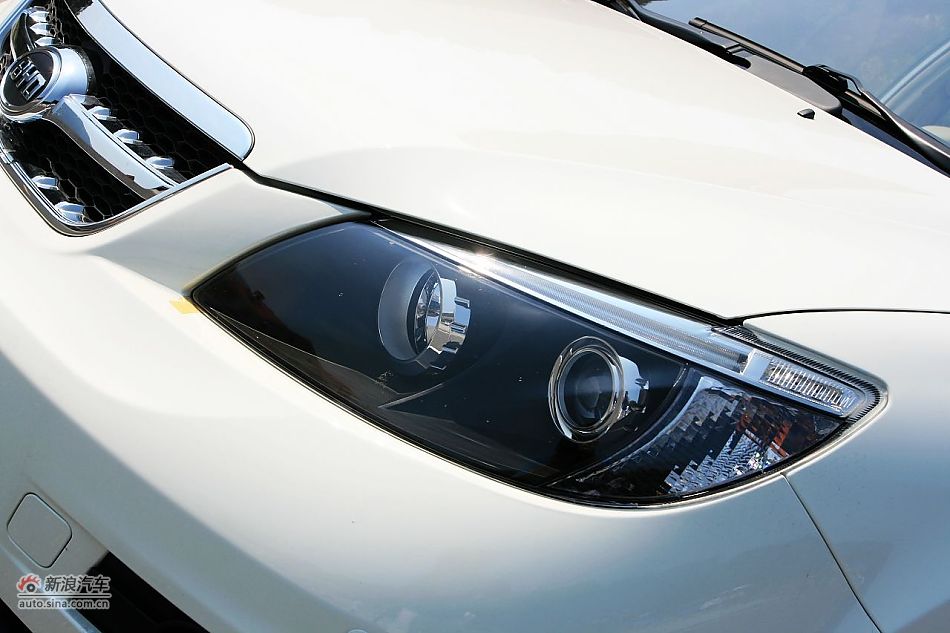 比亚迪S6外观细节