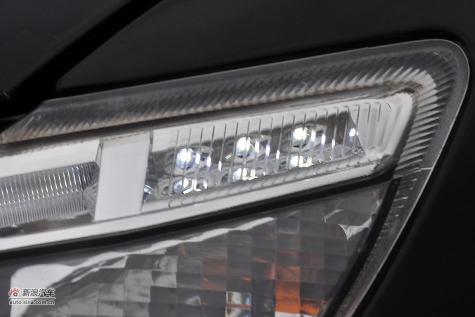 2011款比亚迪S6高清到店实拍