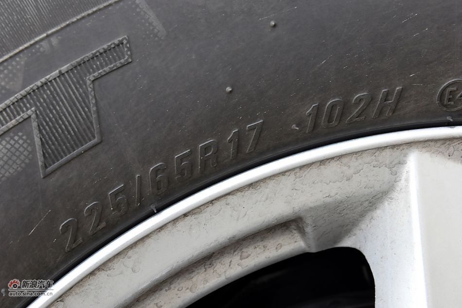 2011款比亚迪S6高清到店实拍