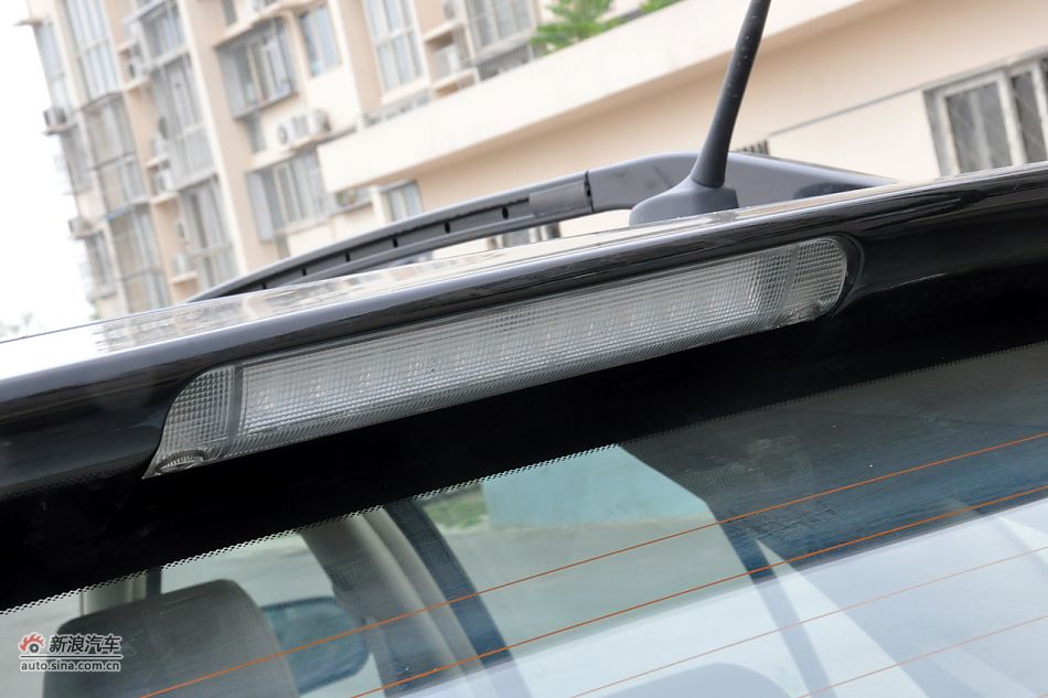 2011款比亚迪S6高清到店实拍