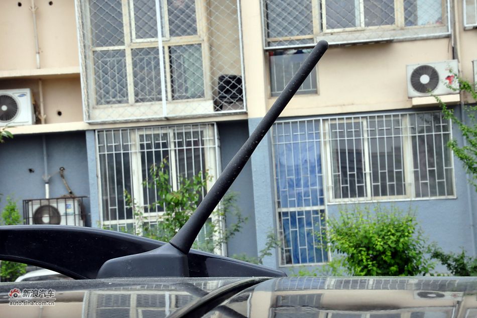 2011款比亚迪S6高清到店实拍