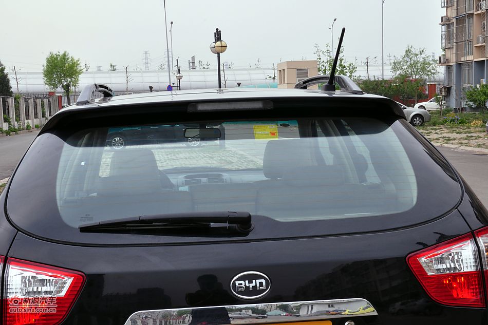 2011款比亚迪S6高清到店实拍